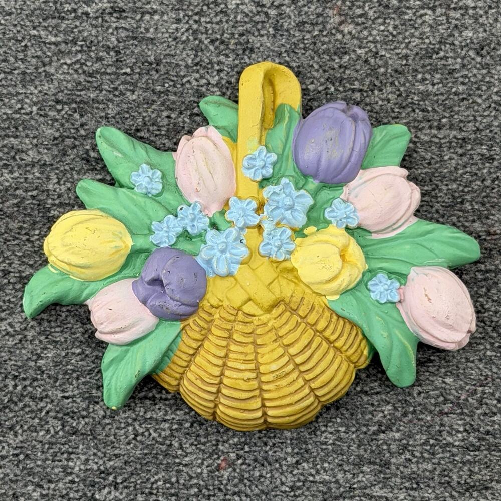 Vintage Russ Spring Garden Flowers Fridge 3D Magnet Tulip Bouquet Blossoms